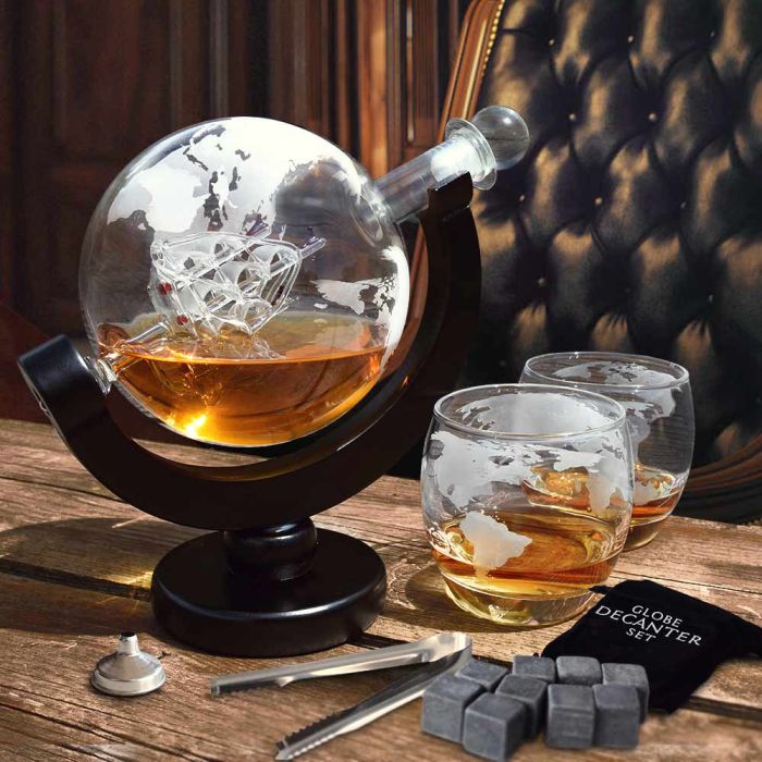 Whiskykaraffe Globus Set mit Gläsern